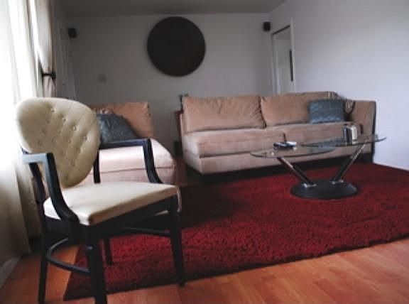 4th image of 532 Morrison Dr
