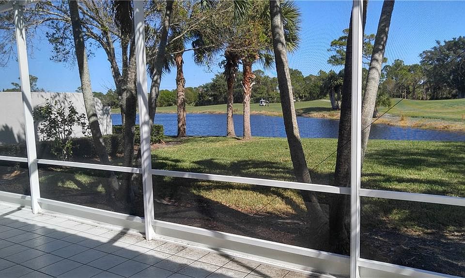 2nd image of 8120 SE Double Tree Dr