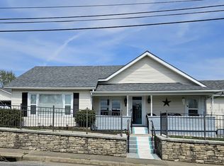 407 W 2nd St, Perryville, KY 40468