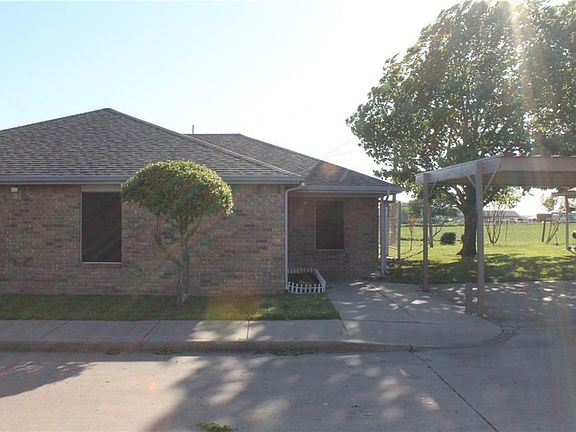 3rd image of 4073 Fm 813 APT 14