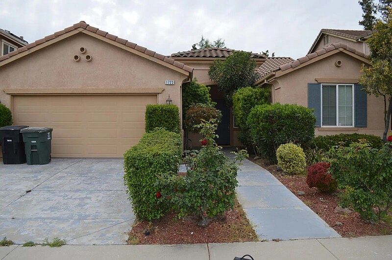 1st image of 1723 Sun Valley Ave