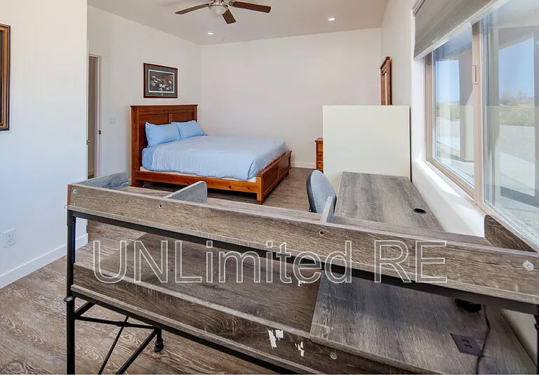 7756 N Sierra Vista Dr — Photo 12