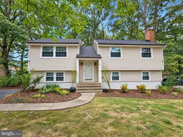 67 Devonne Dr, Fredericksburg, VA 22407