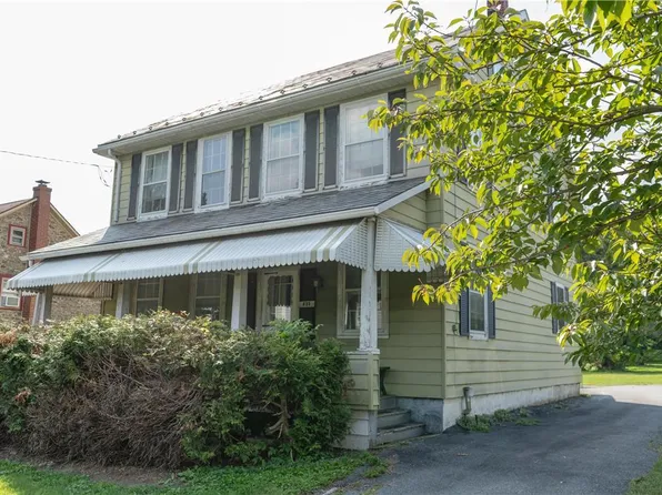 635 Blue Mountain Dr, Cherryville, PA 18035