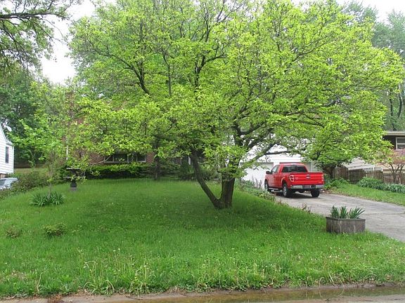 2nd image of 1851 N 40th St