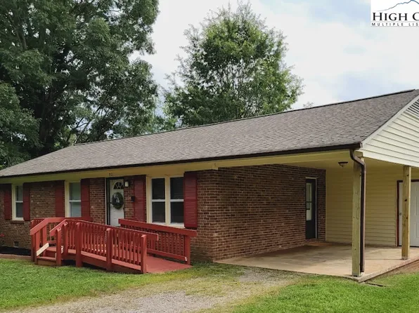 801 BOSTON Avenue, North Wilkesboro, NC 28659