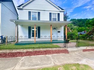 817 Rose Ave, Clifton Forge, VA 24422