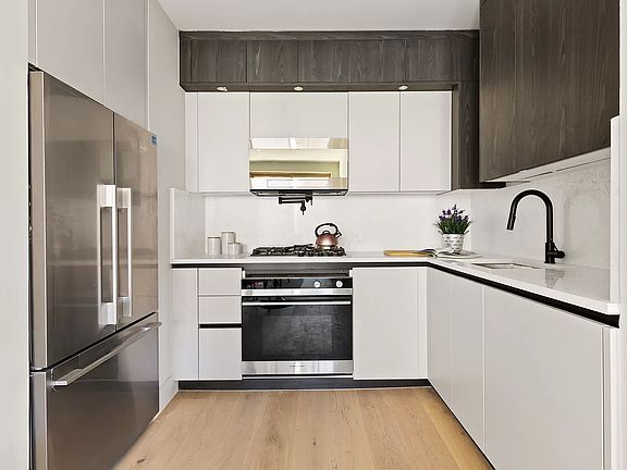 2nd image of 1230 Bedford Ave #2F