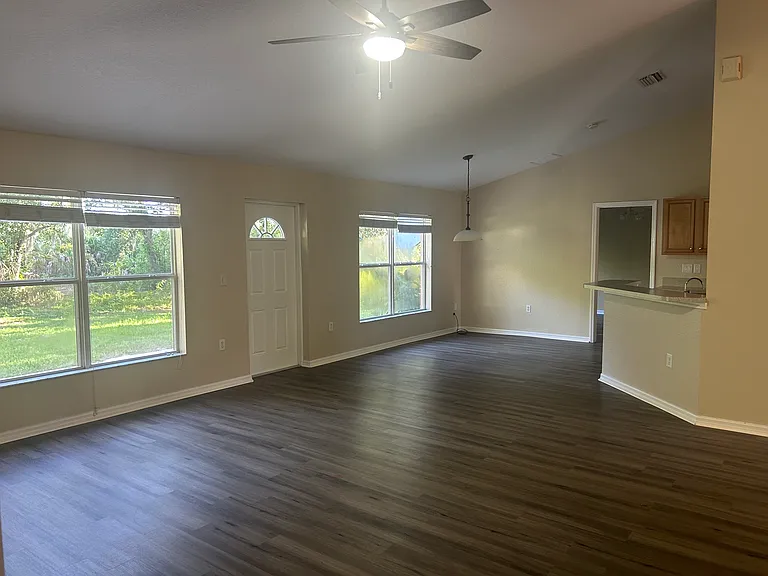1227 Webster St — Photo 13