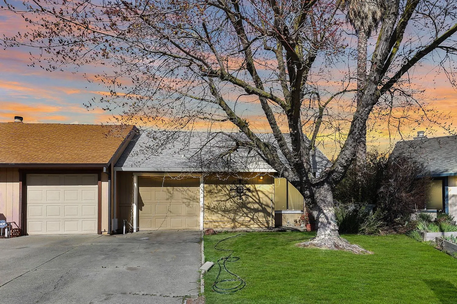 51 Quasar Cir photo 1