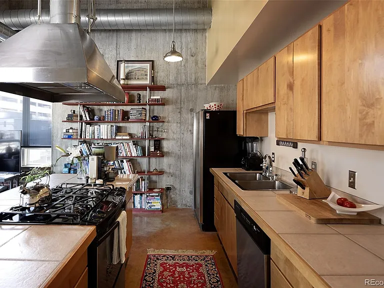 2000 Little Raven St #102 — Photo 13