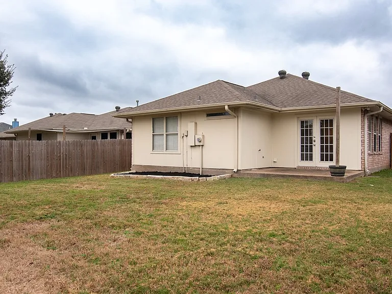 3739 Marielene Cir — Photo 19