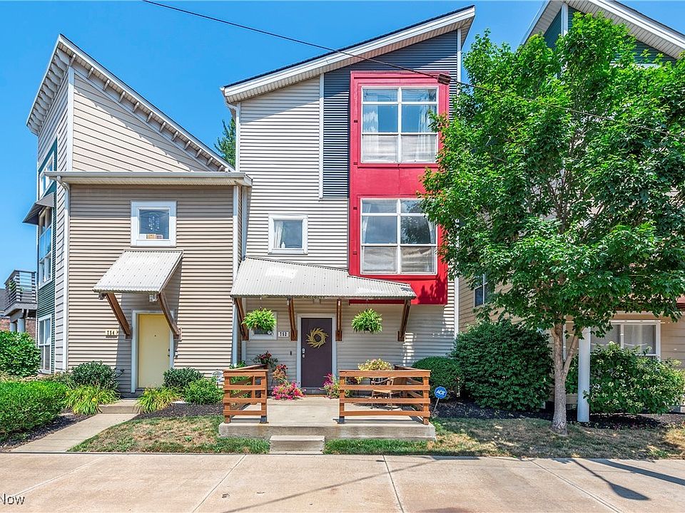 1st image of 752 Starkweather Ave