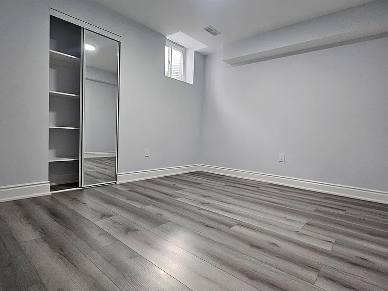131 Lloyd Sanderson Dr — Photo 16