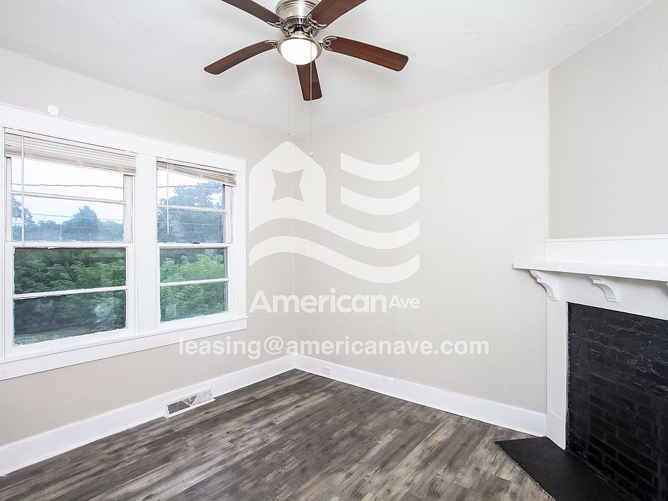 702461_003_living_room_14020285.jpg