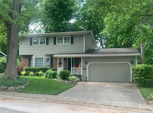 437 Timber Dr, Decatur, IL 62521