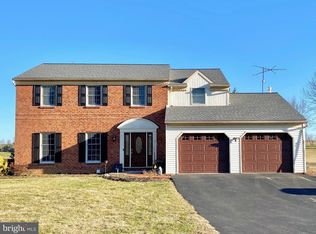 1233 Limekiln Rd, Douglassville, PA 19518