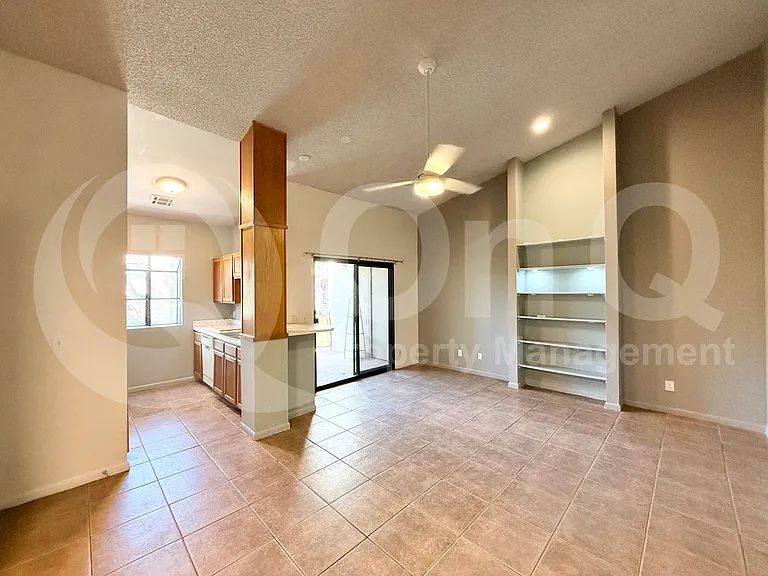 747 S Extension Rd #208 — Photo 2