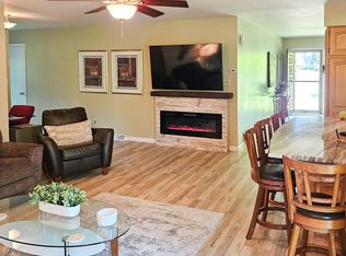 3817 Candlish Harbor Ln, Oshkosh, WI 54902