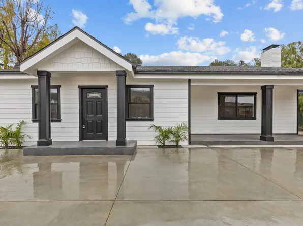10151 Stonehurst Ave, Sun Valley, CA 91352