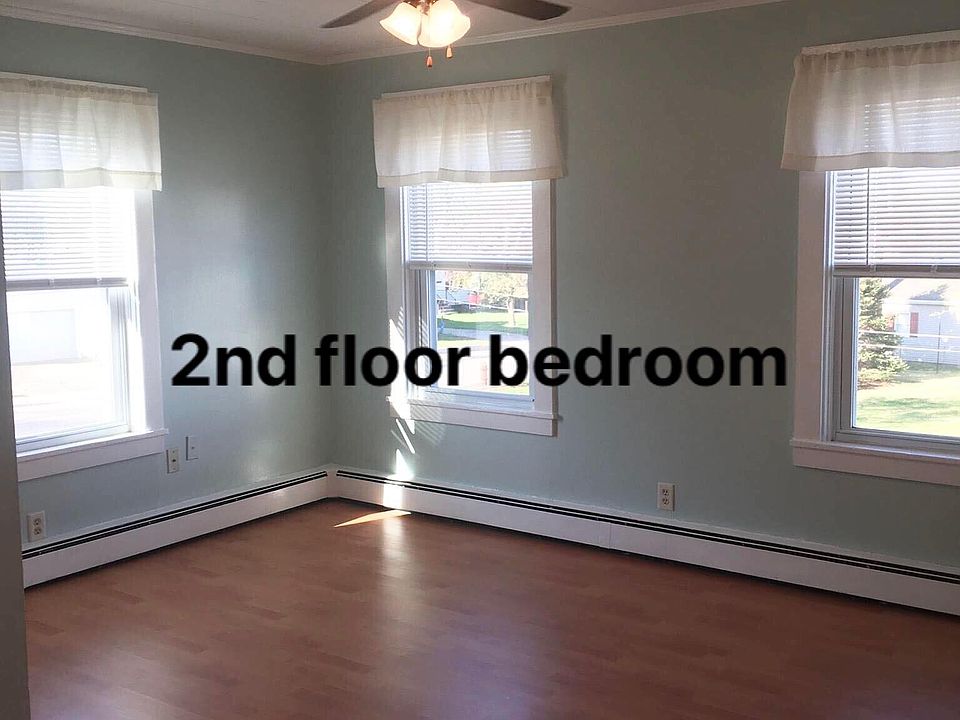 Spacious 2nd floor bedroom with 3 closets.