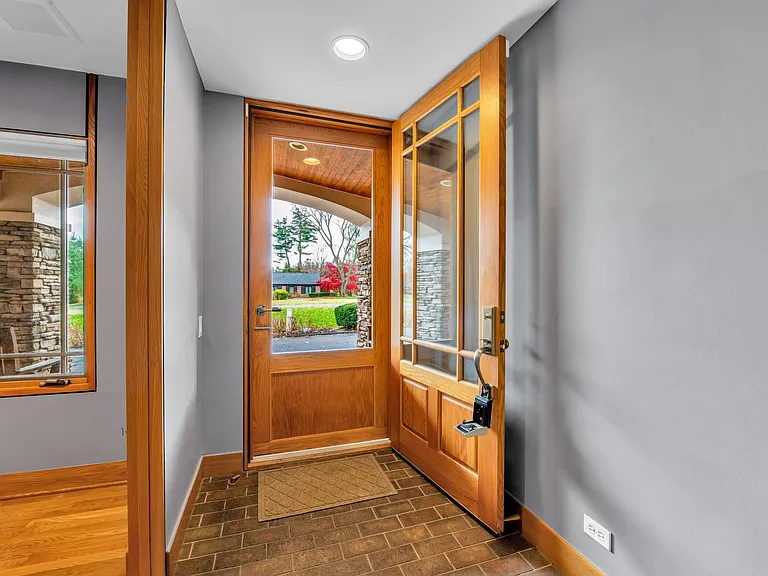 5760 Snowshoe Cir — Photo 6