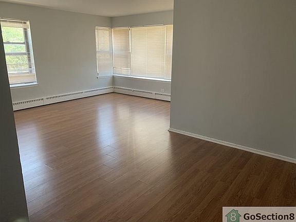 3rd image of 7500 S South Shore Dr #405