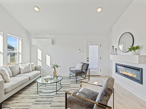 4th image of 4123 SW Pumice Ave #102