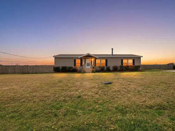 650 Lone Star Rd, Whitesboro, TX 76273