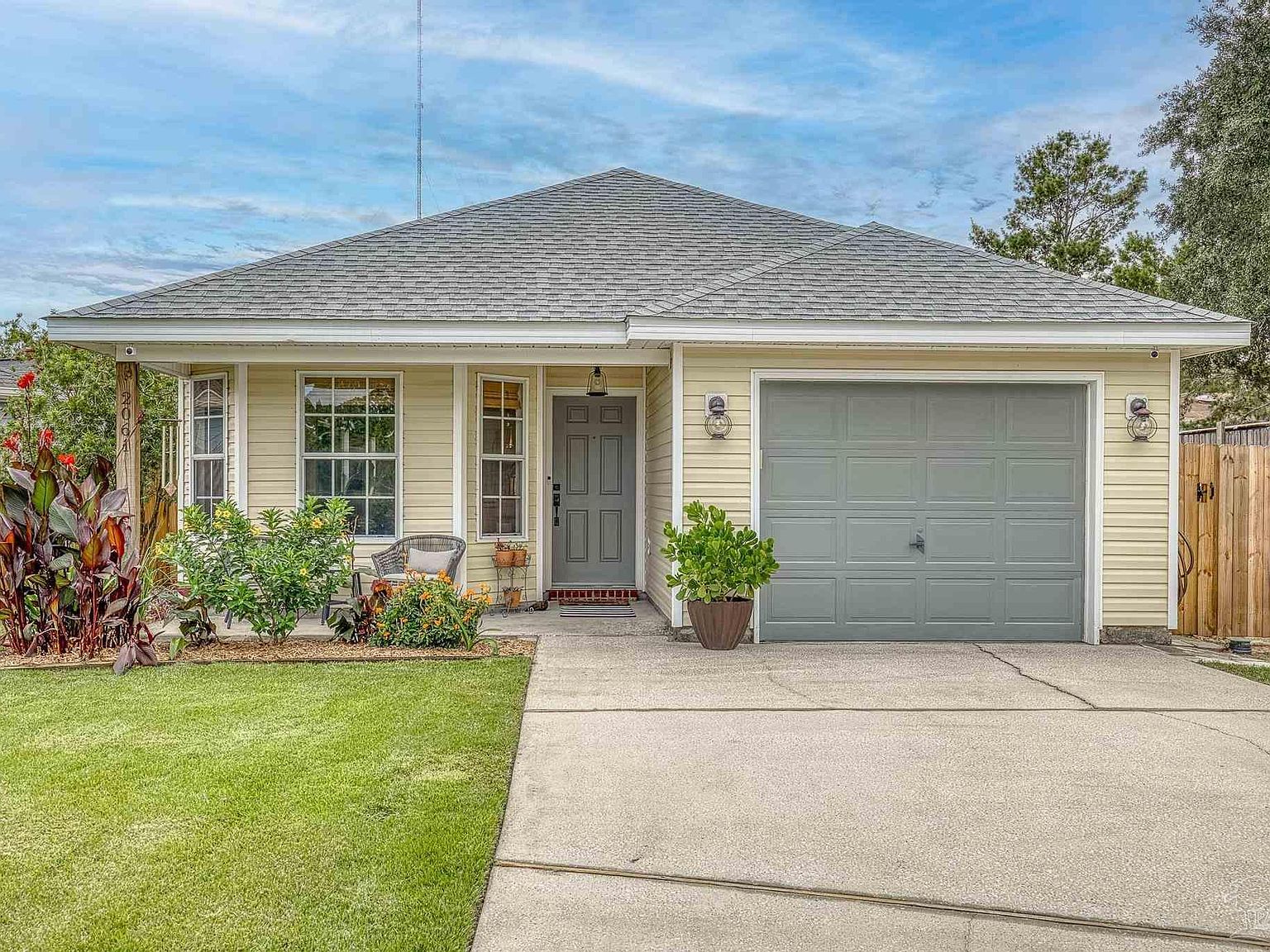 2061 Bright Water Dr, Gulf Breeze, FL 32563 Zillow