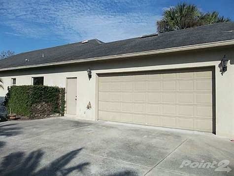 Side Entry Garage