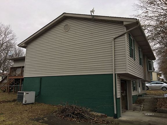 5th image of 61 Gavin St