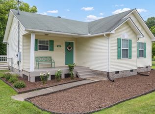 800 Mulberry Dr, Columbia, TN 38401