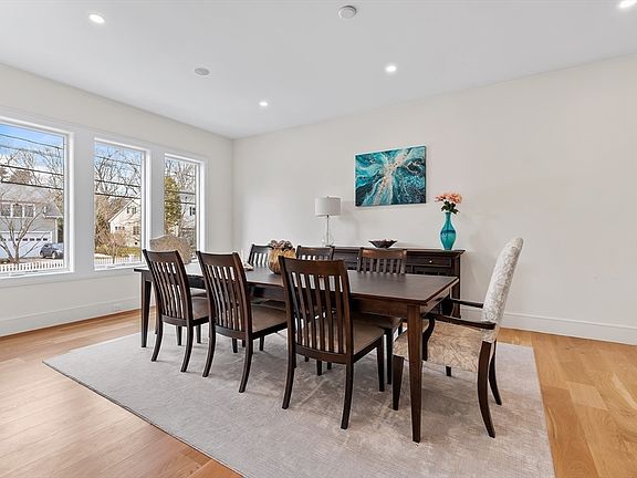 5th image of 5 Colonial Rd #5