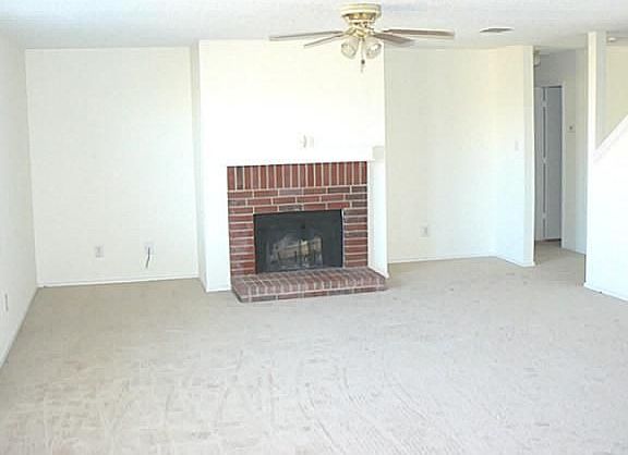 5th image of 931 Brooks Dr
