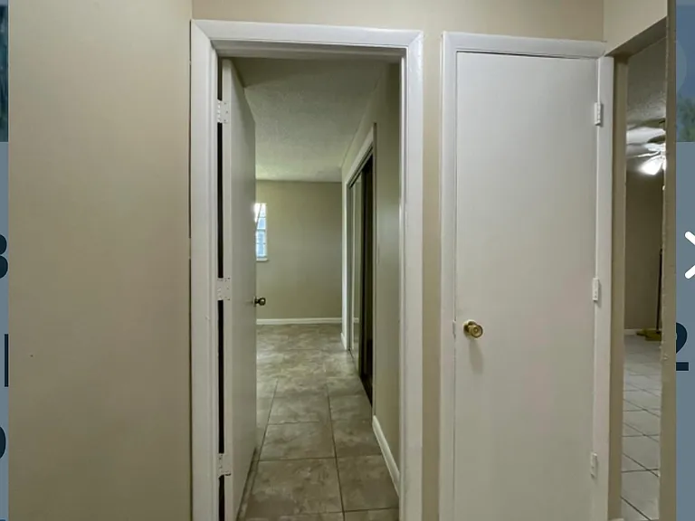 4671 SW 66th Ave #2 — Photo 9