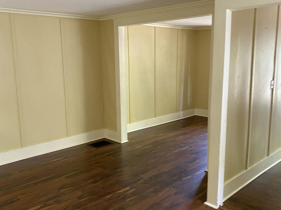 2nd image of 6 Lathrop St