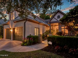 1806 Mews Dr, Wilmington, NC 28405