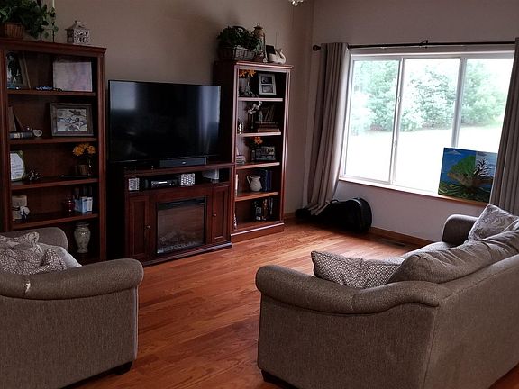 3rd image of 2610 Ashford Ave