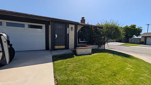1260 Bobwhite Ct Photo 1