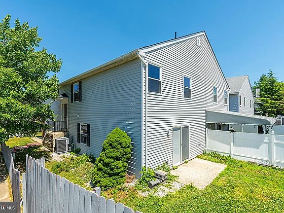 2nd image of 235 Byberry Rd #1