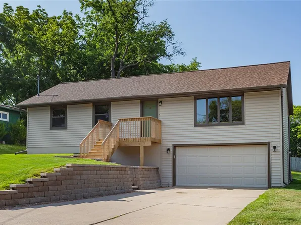 3519 E Euclid Ave, Des Moines, IA 50317