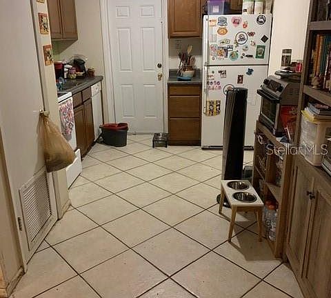 4th image of 261-263 S 4th St