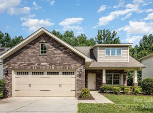 5212 Newport Landing Way, Gastonia, NC 28056