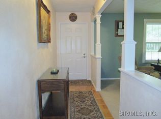 716 N 1st St, Mascoutah, IL