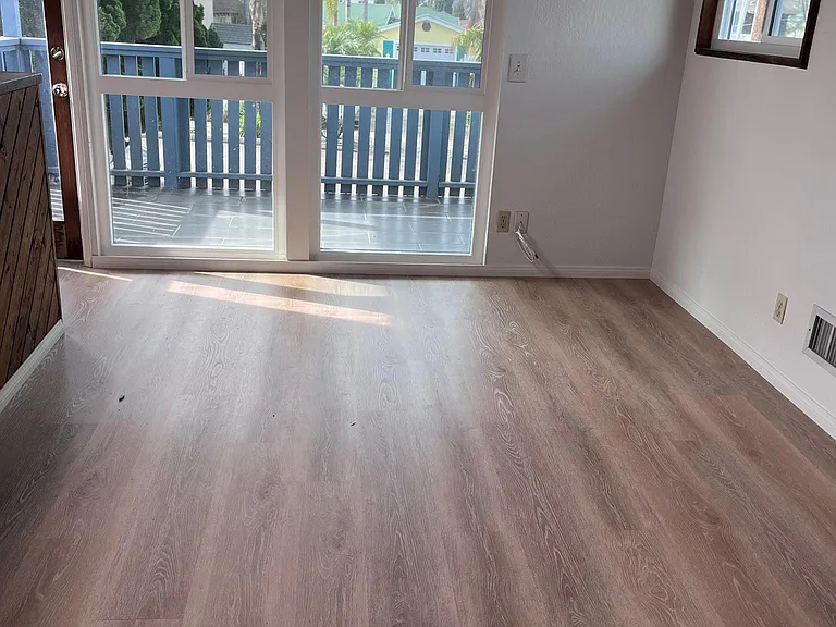 241 La Veta Ave — Photo 24