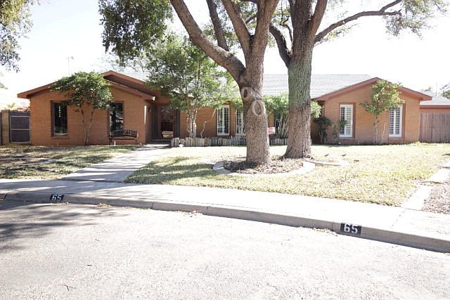 1st image of 65 Royal Place Cir