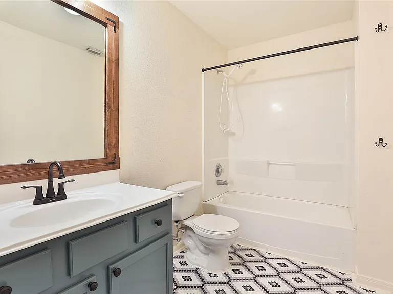 19627 Beachy Ct — Photo 25