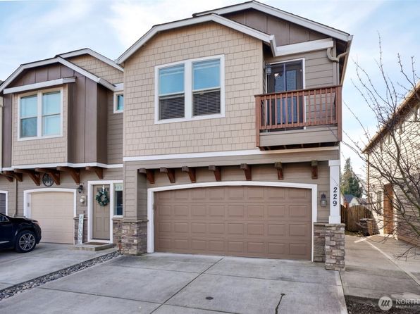229 N 33rd Court, Ridgefield, WA 98642