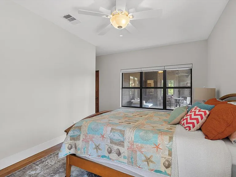 116 Lei Ct — Photo 30